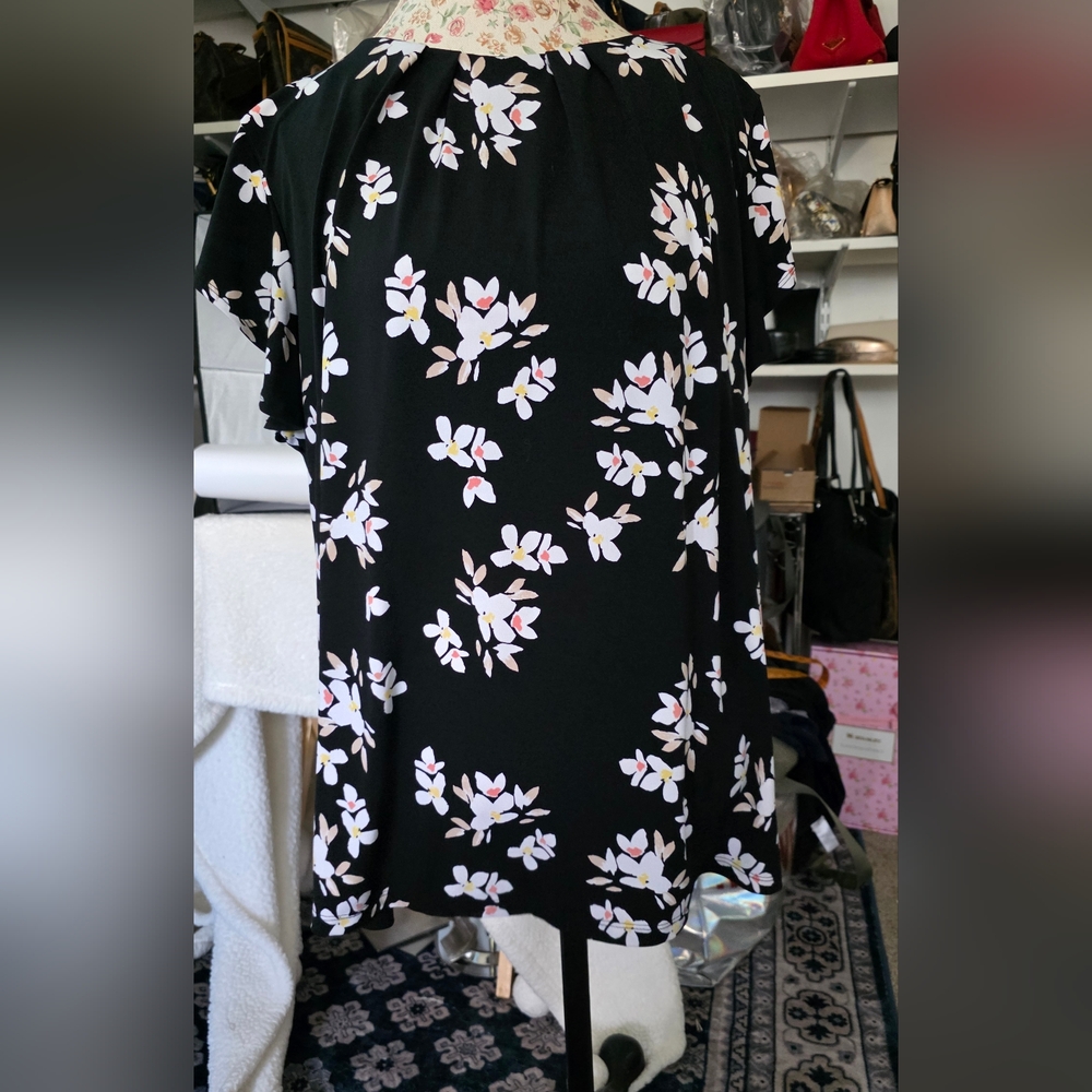 LIZ CLAIBORNE Floral Black Blouse Size XXL